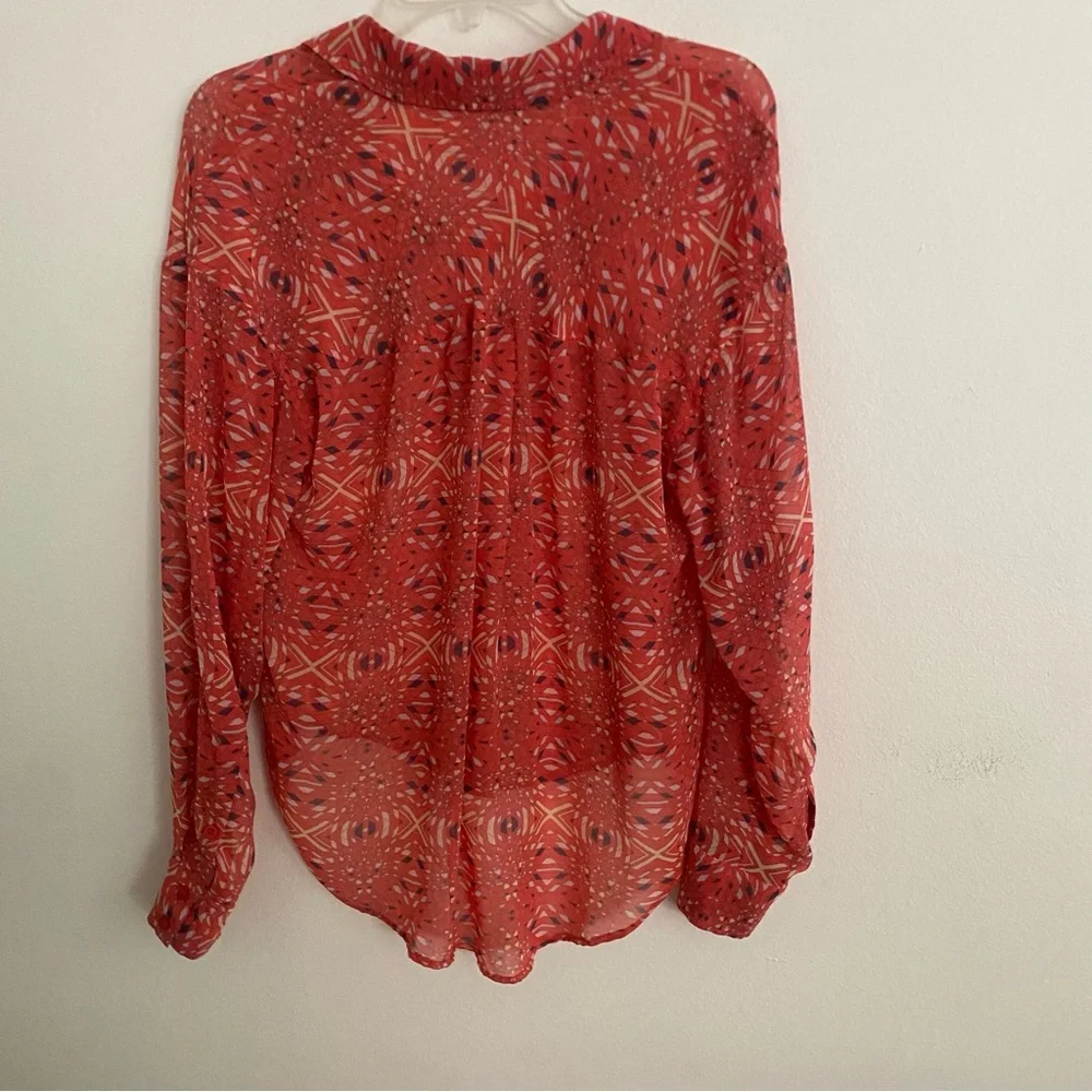 FREE PEOPLE EASYRIDER SHEER GEOMETRIC PRINT  LONG SLEEVE BUTTON DOWN SHIRT SMALL